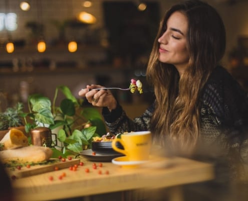 Mindful Eating Wohlbefinden durch Essen